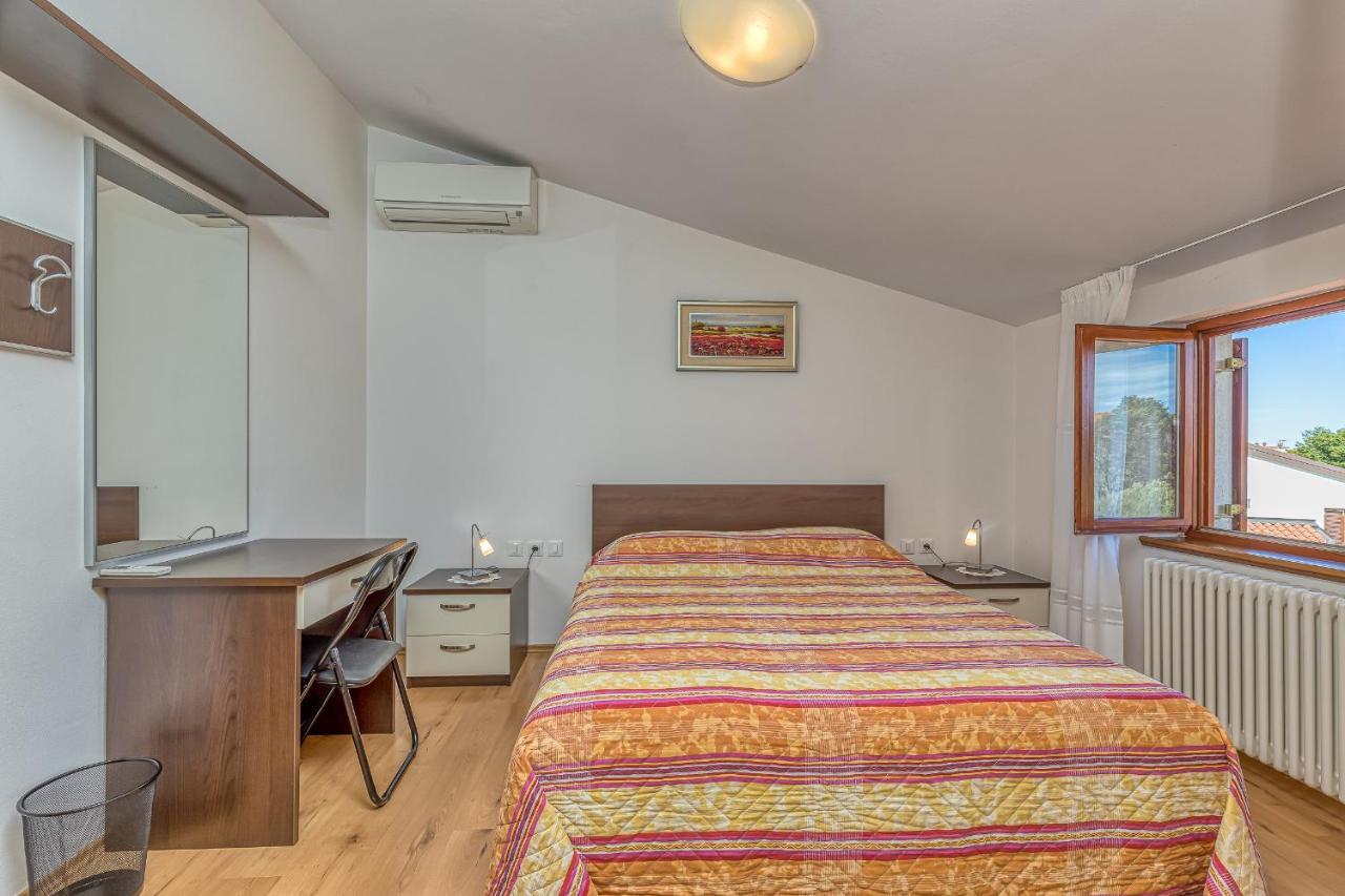 La Quiete B&B โลเวร็ตชิกา ภายนอก รูปภาพ